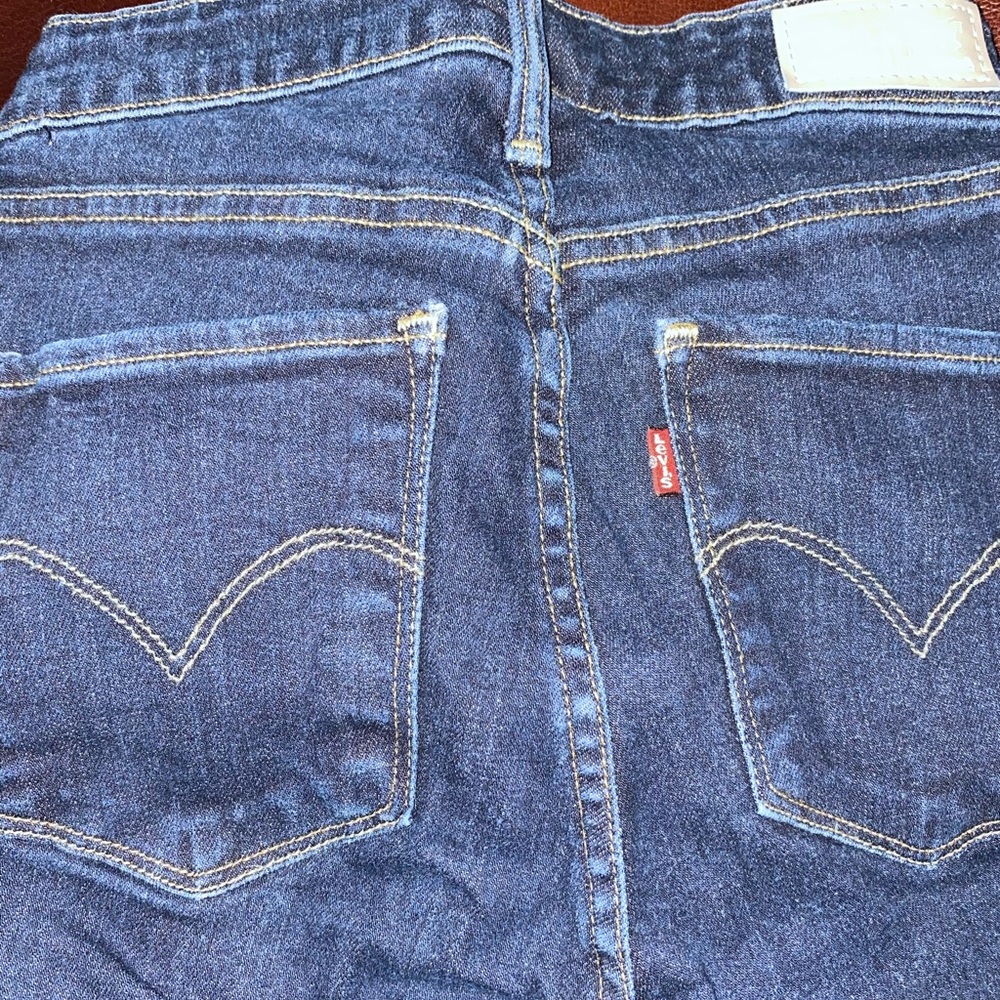 Levis jeans